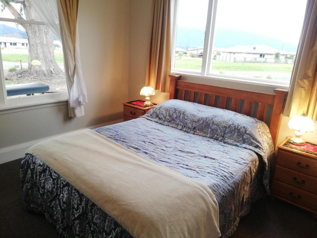 Te Anau Lodge מראה חיצוני תמונה