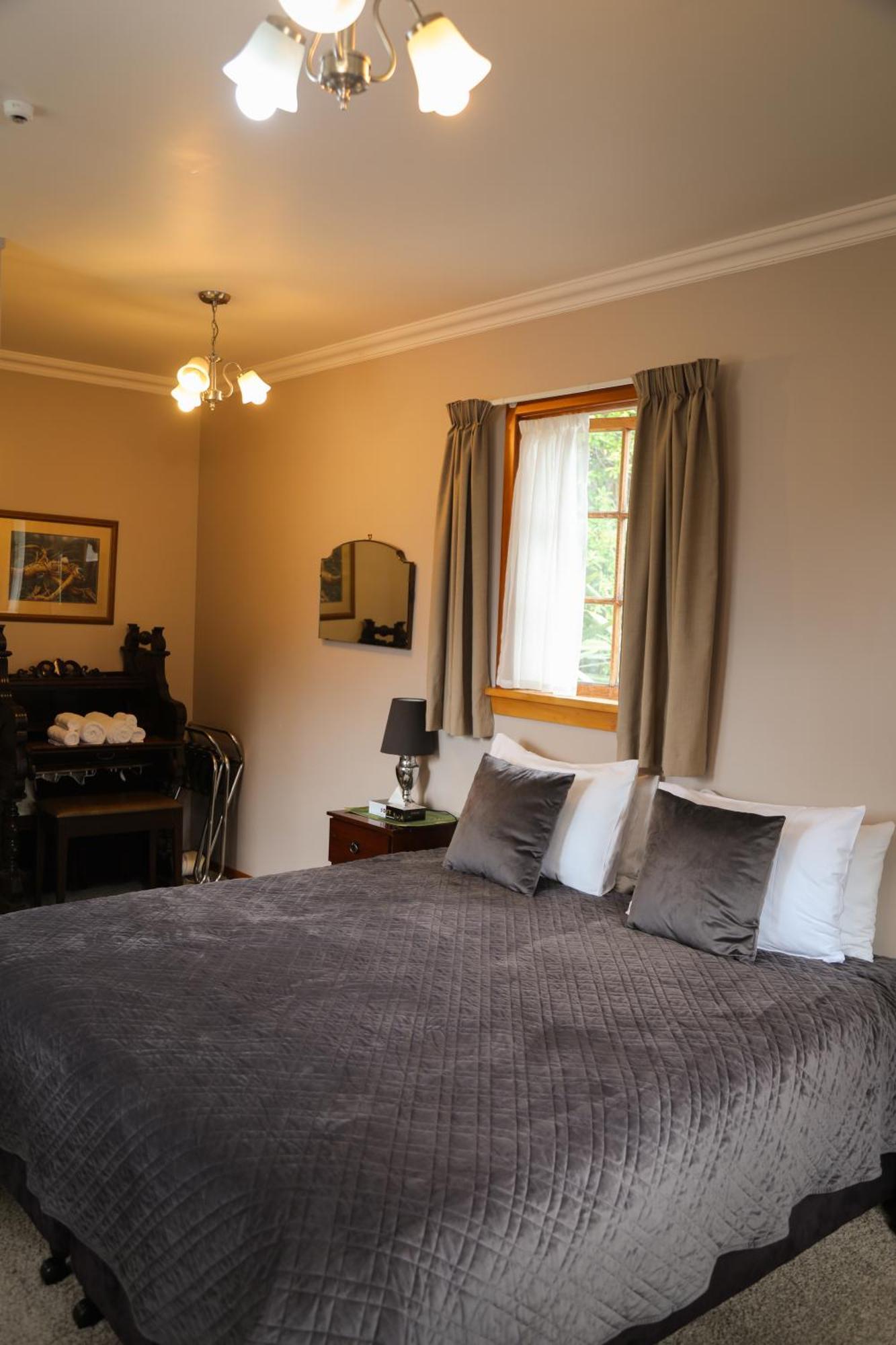Te Anau Lodge מראה חיצוני תמונה