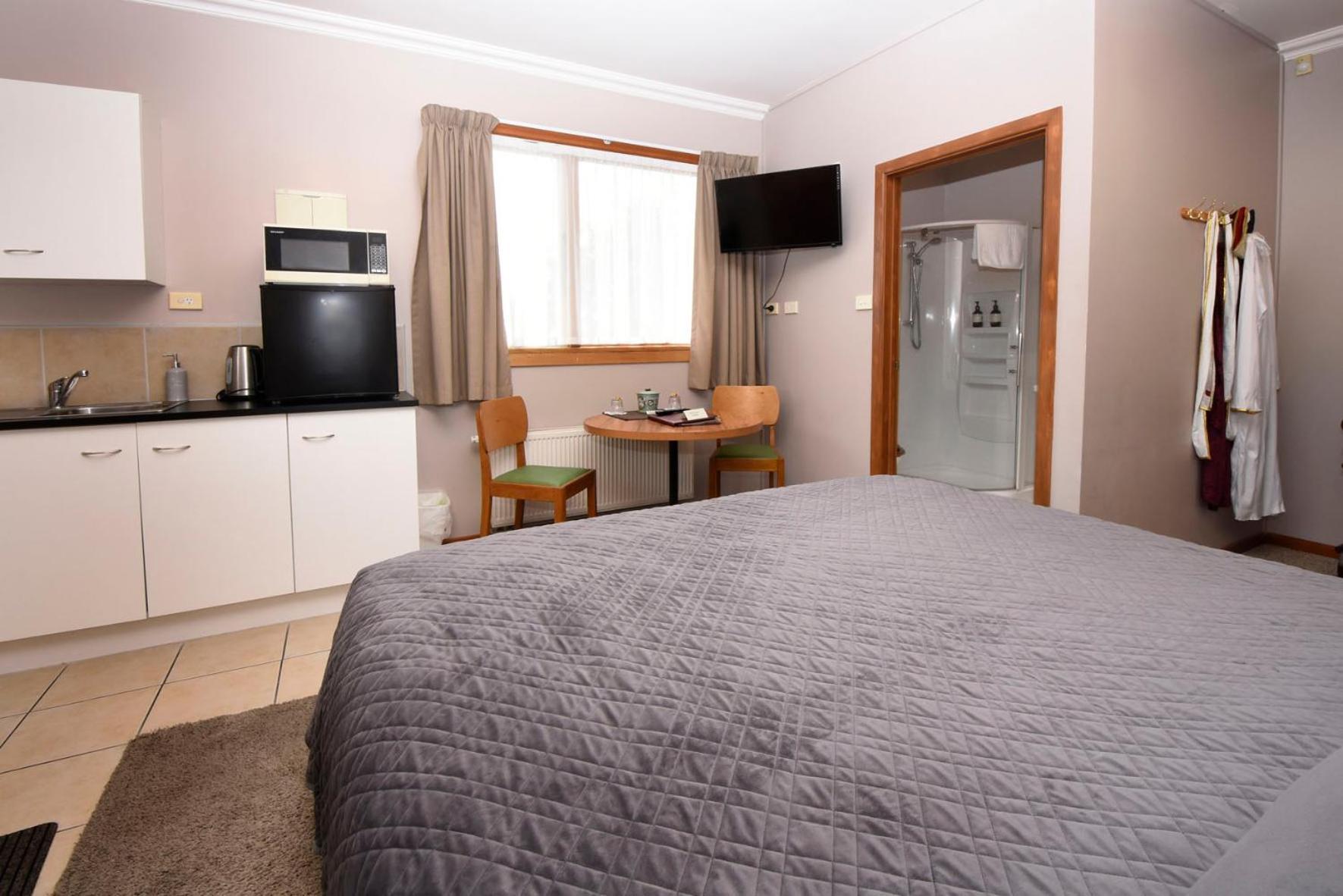 Te Anau Lodge מראה חיצוני תמונה