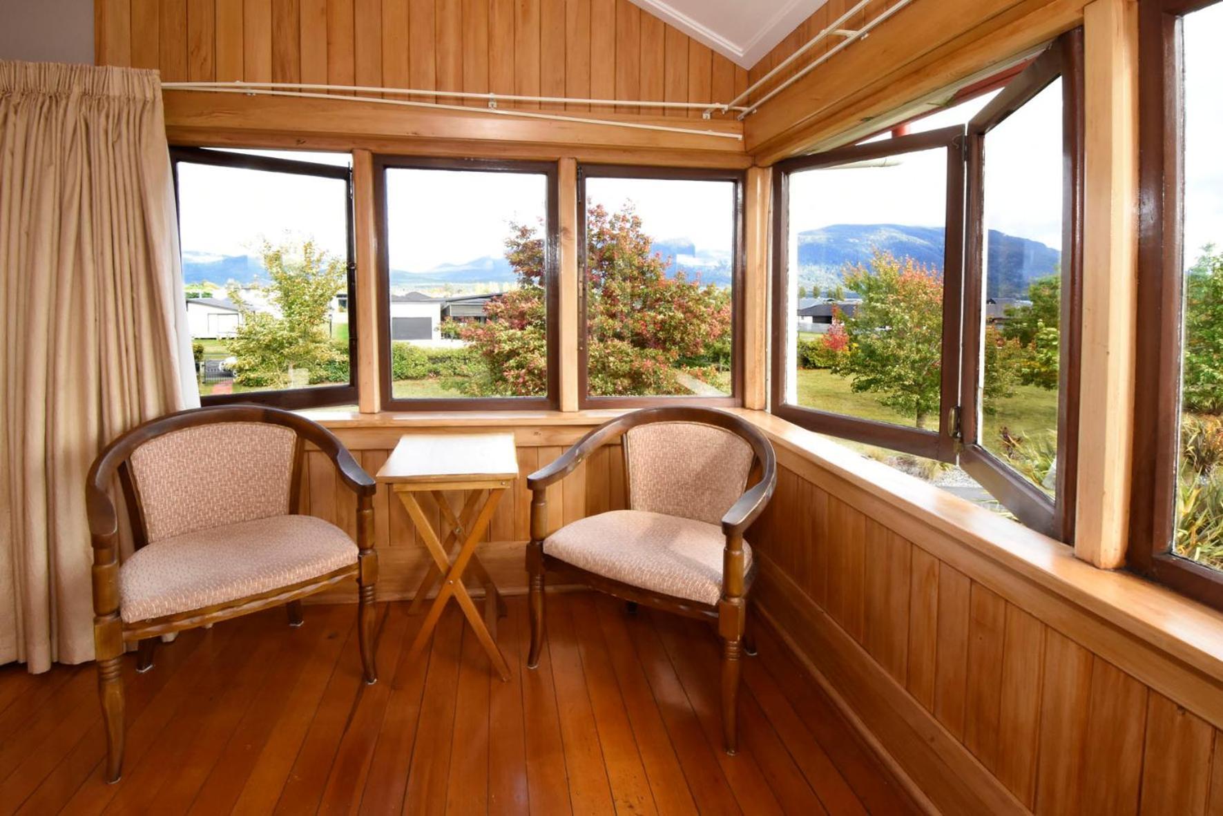 Te Anau Lodge מראה חיצוני תמונה