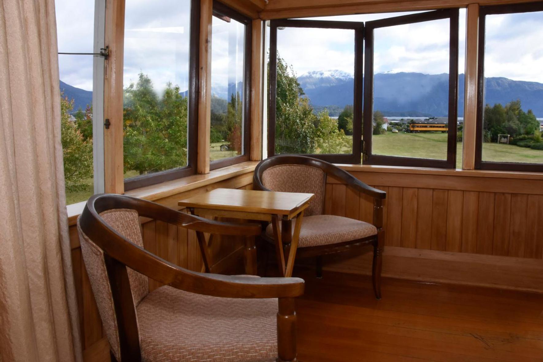 Te Anau Lodge מראה חיצוני תמונה