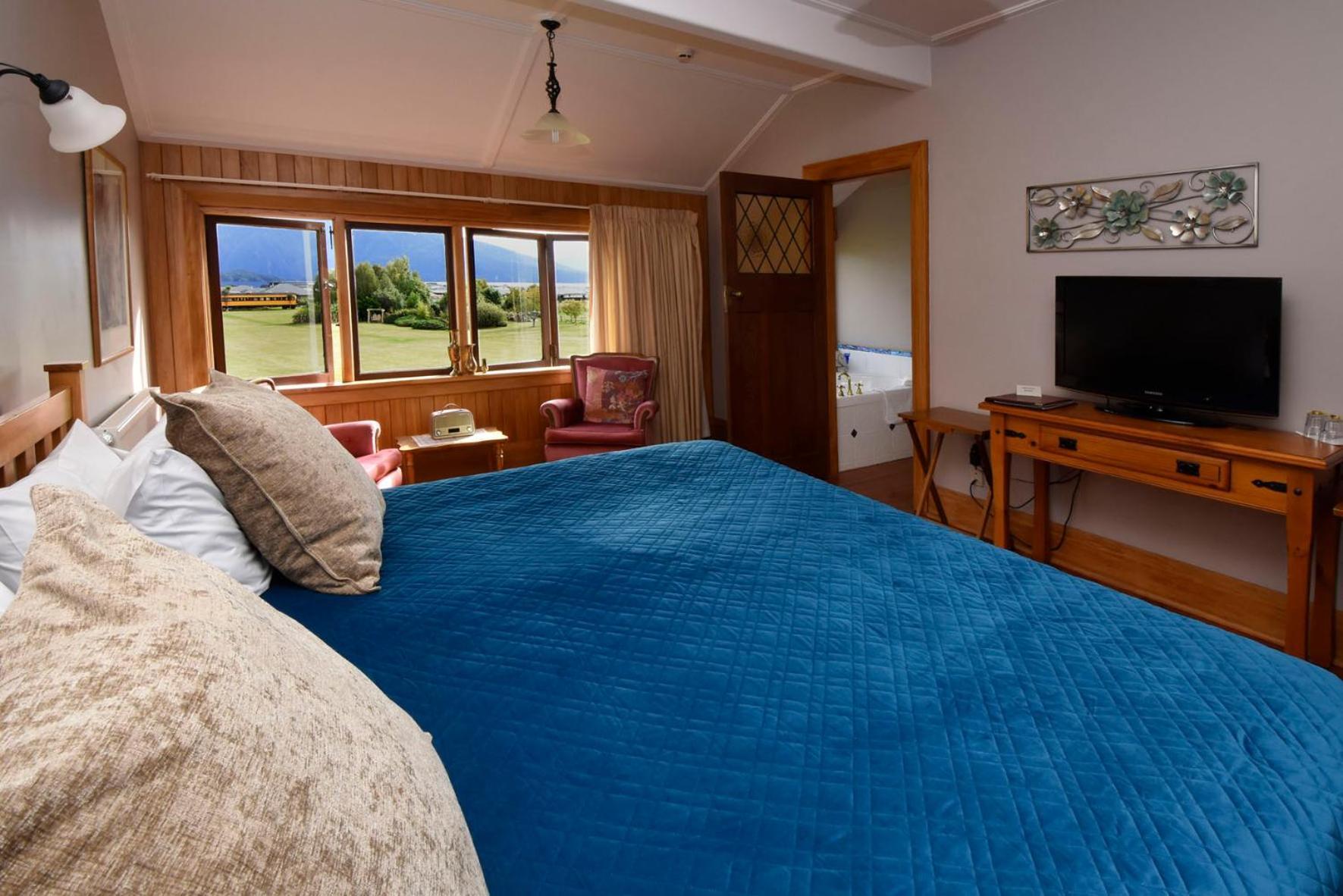 Te Anau Lodge מראה חיצוני תמונה