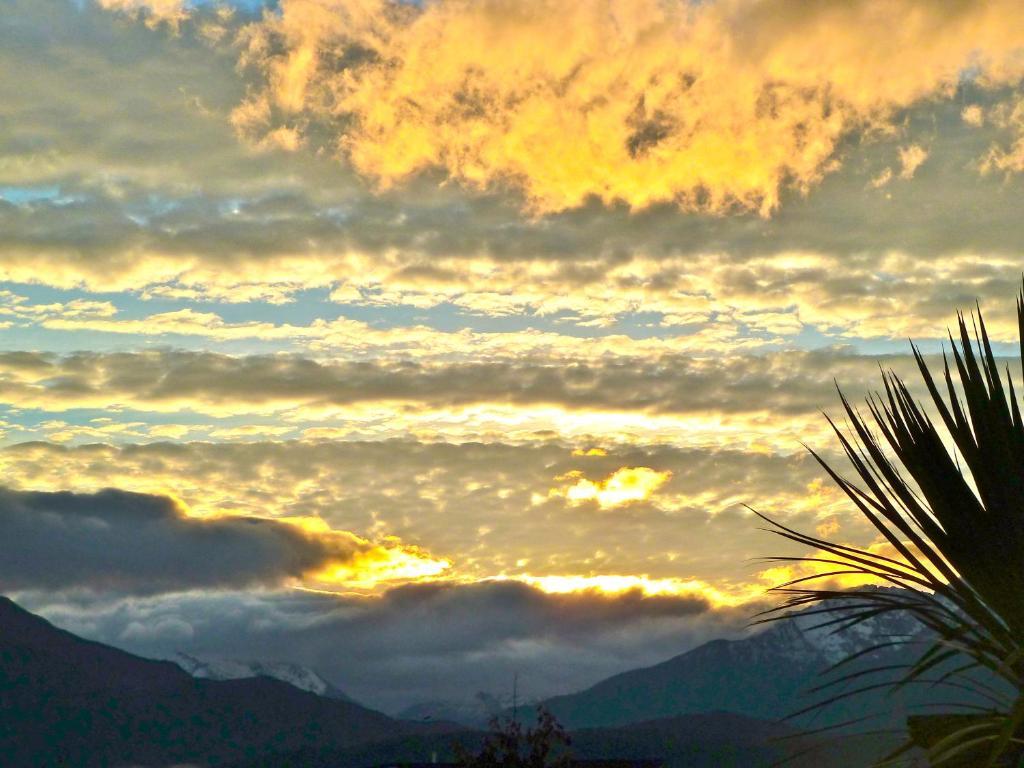 Te Anau Lodge מראה חיצוני תמונה